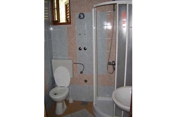 Chorwacja Privát Lumbarda, Zewnątrz